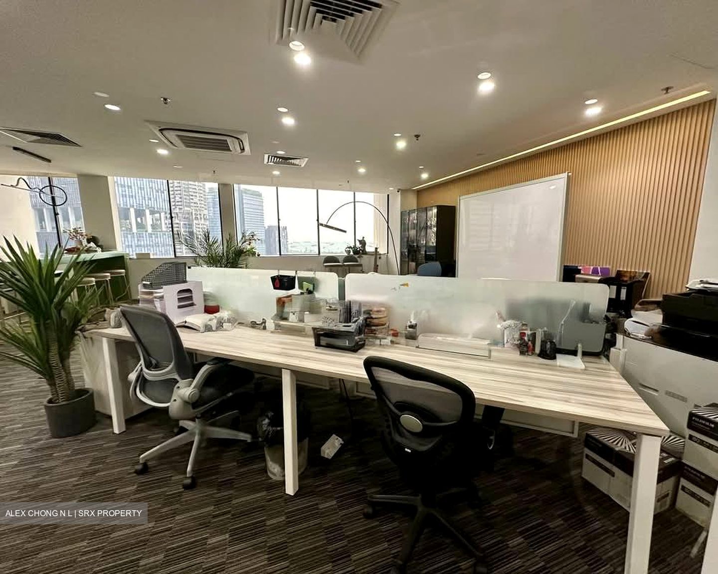International Plaza (D2), Office #557091761